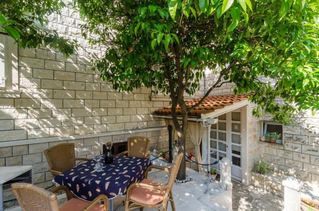 Apartment Wild Orange Ντουμπρόβνικ Εξωτερικό φωτογραφία