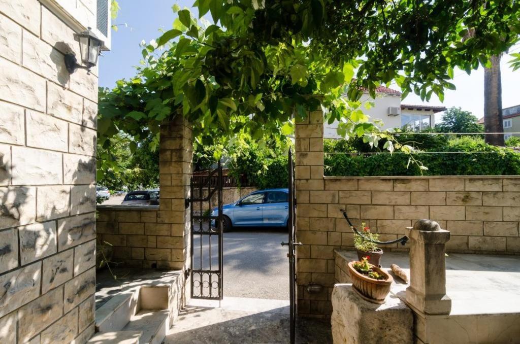 Apartment Wild Orange Ντουμπρόβνικ Εξωτερικό φωτογραφία